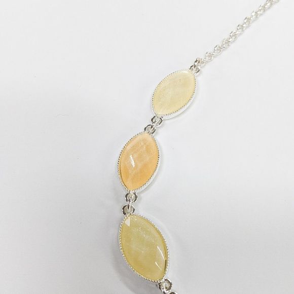 Short Liz Claiborne Adjustable Yellow & Gold Gem Necklace - Picture 2 of 4